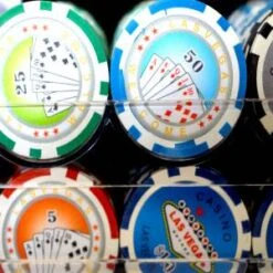 Bird Cage De 600 Jetons De Poker "WELCOME LAS VEGAS" - Version CASH GAME - ABS Insert Métallique 12 G. -Cartes Production bird cage de 600 jetons de poker welcome las vegas version cash game en abs insert metallique 12 g avec accessoires 1 2