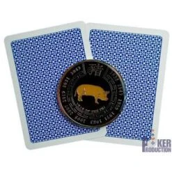 Card Guard "COCHON" – 2 Faces Différentes – 50mm- En Laiton -Cartes Production card guard cochon 2 faces differentes 50mm en laiton 2