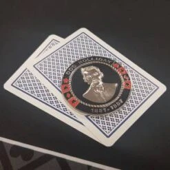 Card-Guard "DOC HOLLIDAY" - En Métal – 2 Faces Différentes – 50mm De Diamètre -Cartes Production card guard doc holliday en laiton 2 faces differentes 50mm de diametre 2