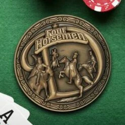 Card Guard "FOUR HORSEMEN" – 45mm - En Laiton- EDITION LIMITÉE -Cartes Production card guard four horsemen 45mm en laiton edition limitee 2