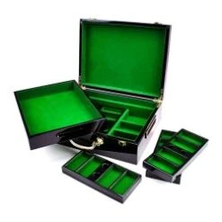 Coffret De Rangement "4 SYMBOLS" En Bois Pour 500 Jetons De Poker – Plateau Amovible - Fond Bois -Cartes Production coffret de rangement 4 symbols en bois pour 500 jetons de poker plateau amovible fond bois 2