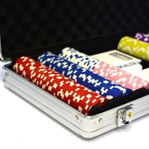 Mallette De 300 Jetons De Poker "DICE COLOR" - En ABS Insert Métallique 12 G - Avec Accessoires 3 Mallette De 300 Jetons De Poker "DICE COLOR" - En ABS Insert Métallique 12 G - Avec Accessoires – Image 3
