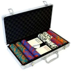 Mallette De 300 Jetons De Poker "LAS VEGAS" - Version CASH GAME - En Clay Composite 14 G - Avec Accessoires 7 Mallette De 300 Jetons De Poker "LAS VEGAS" - Version CASH GAME - En Clay Composite 14 G - Avec Accessoires -Cartes Production mallette de 300 jetons de poker las vegas version cash game en clay composite 14 g avec accessoires 2