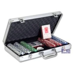 Mallette De 300 Jetons Poker "DICE" – En Plastique ABS Avec Insert Métallique 11,5g – Livré Avec 2 Jeux De Cartes Et Accessoires -Cartes Production mallette de 300 jetons poker dice en plastique abs avec insert metallique 115g livre avec 2 jeux de cartes et accessoires 3